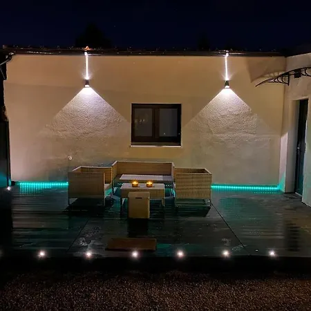 Villa Makeda Love & Jacuzzi *